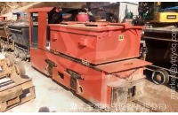 矿用5吨湘潭电机车工作视频