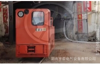 10吨湘潭架线式电机车提升客户矿山生产效率